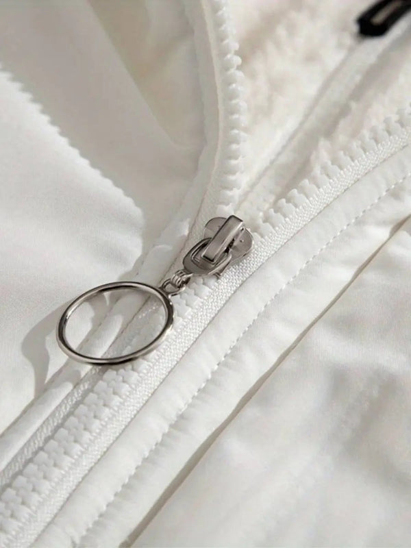 Elegant Women’s Zip-Up Winter Coat