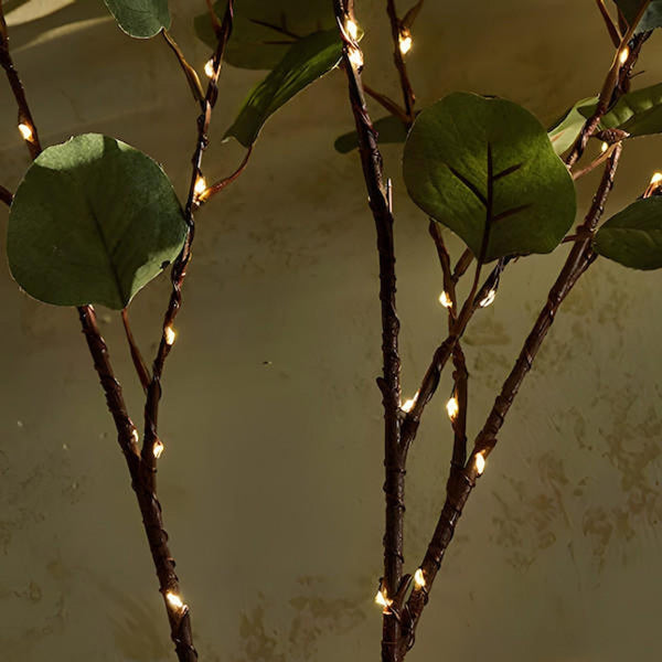 Eucalyptus LED Lights Wreath Table Decor