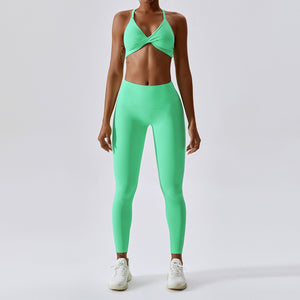 2-Piece Workout Set – Bra & Shorts